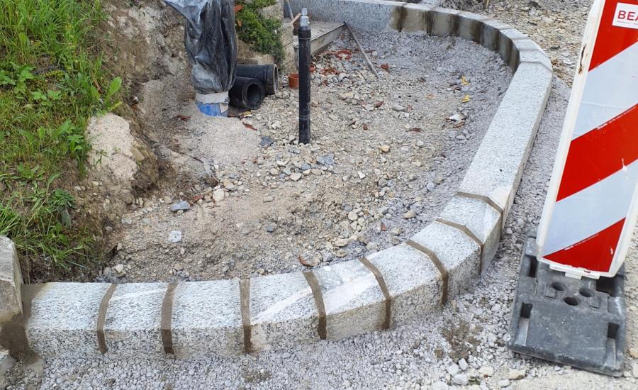 Mise en séparatif, équipements et réfection de la chaussée au Petit Montborget à Giez